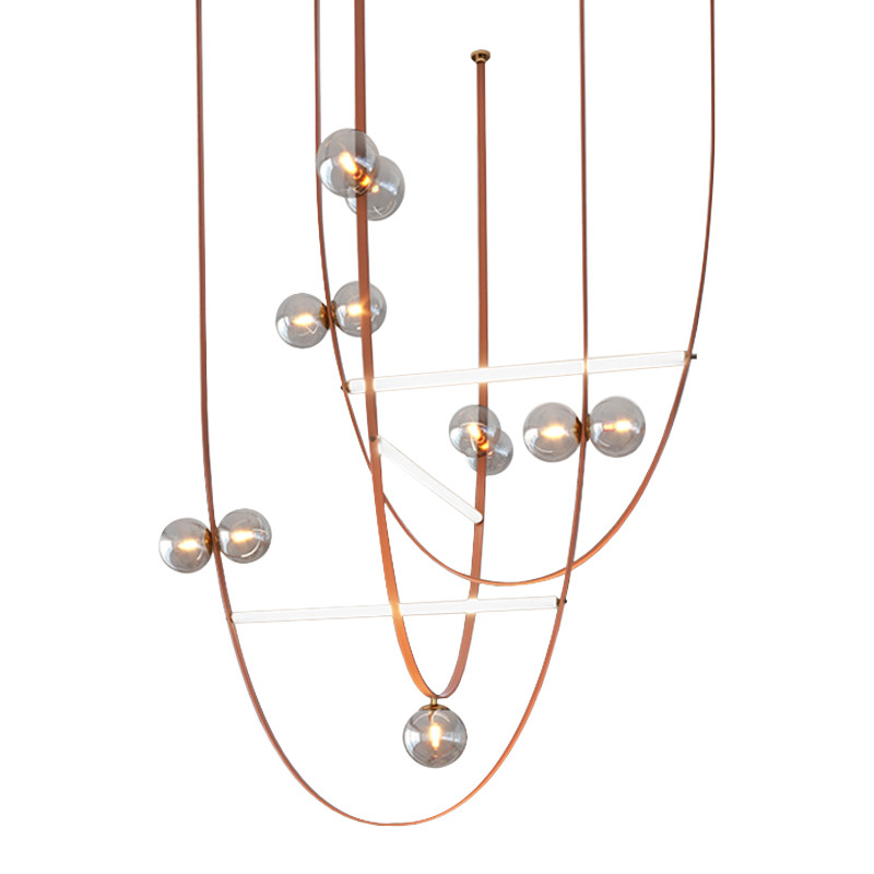 FABIUS Серия светильников с комбинацией шарообразных и трубчатых источников света на подвесных кожаных ремнях