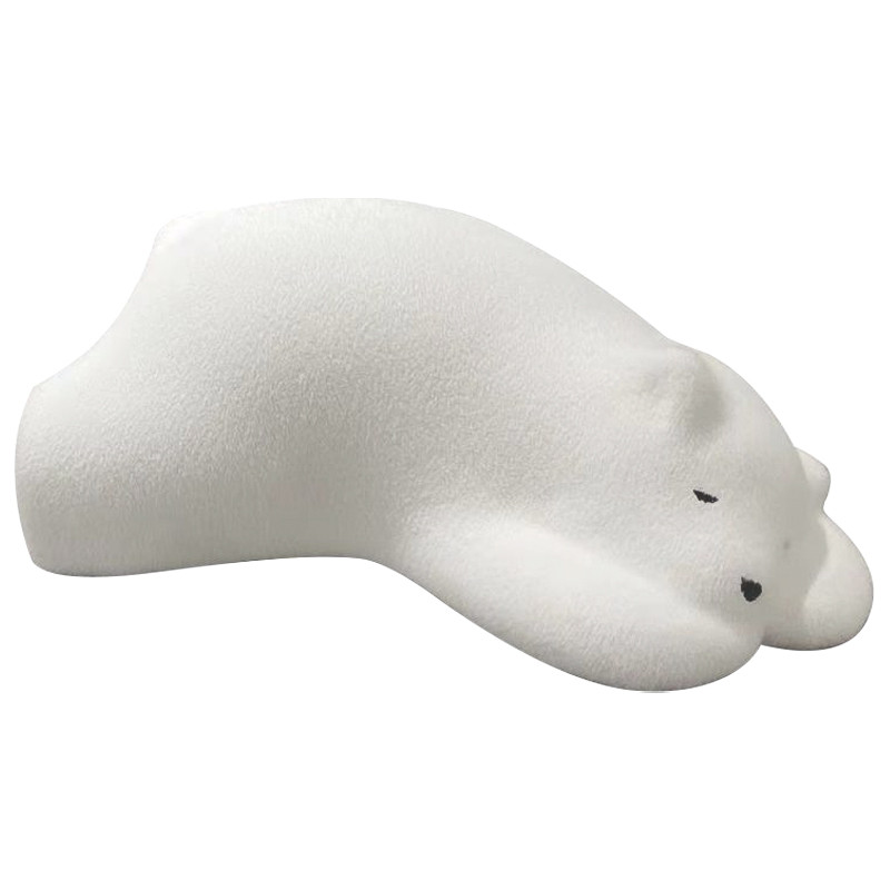 Белый пуф в детскую в виде спящего медведя