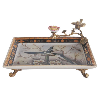Блюдо Magpies on Cherry Blossom square