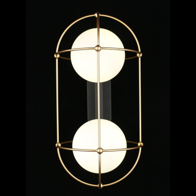 Бра настенное с 2 белыми плафонами Karina