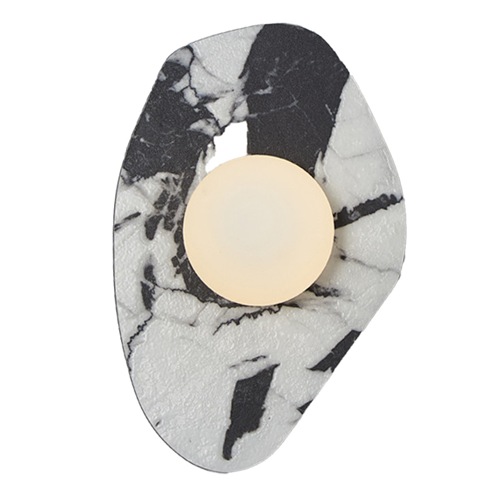 Бра с каменным черно-белым основанием и плафоном из стекла Shaw Marble Lighting