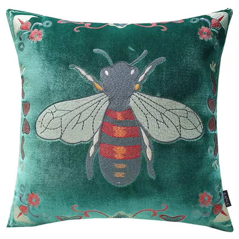 Декоративная подушка с вышивкой Пчела Стиль Gucci Bee Pillow Зеленая