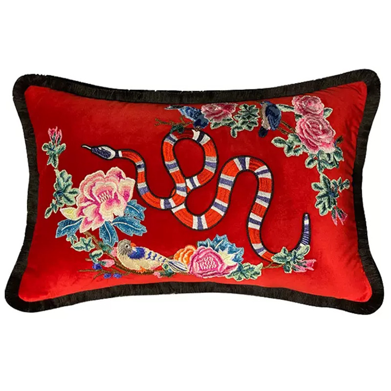Декоративная подушка с вышивкой стиль Gucci Змея Micrurus Pillow Красная