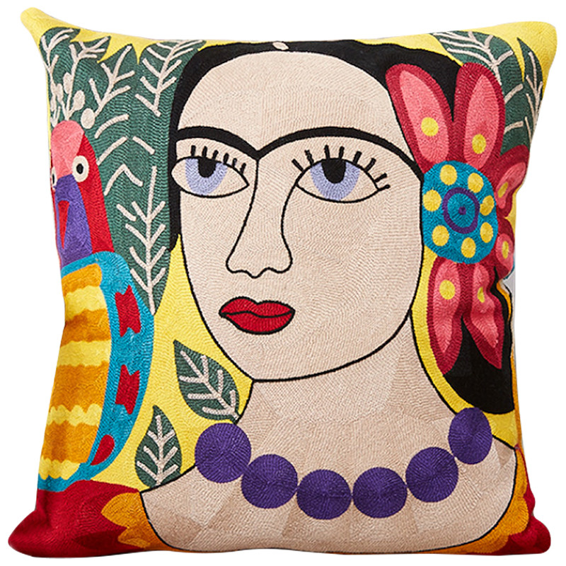 Декоративная подушка с вязаным изображением Frida Kahlo