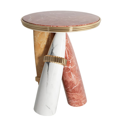 Дизайнерский журнальный стол круглый на 3-х фигурных ножках Cuzadit