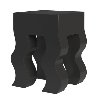 Дизайнерский журнальный стол чёрный с ножками волнистой формы Egopi