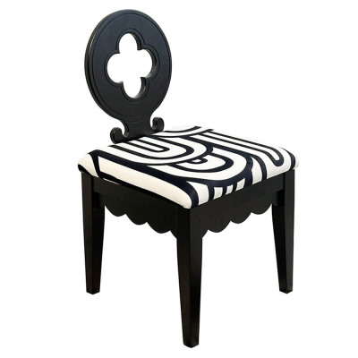 Дизайнерский стул с круглой деревянной спинкой Black and White Clover