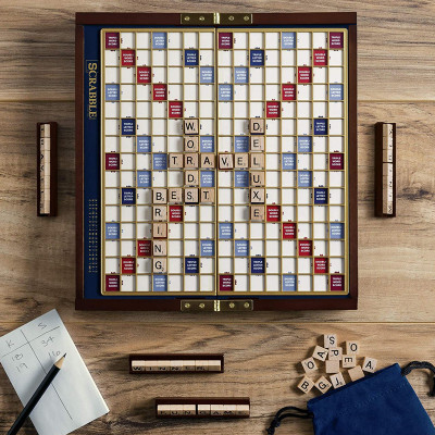 Игра Scrabble Deluxe Travel Edition