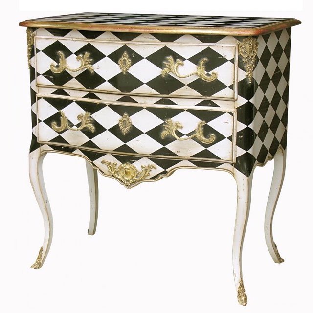 Комод L.XV CHEST OF DRAWERS Diamonds