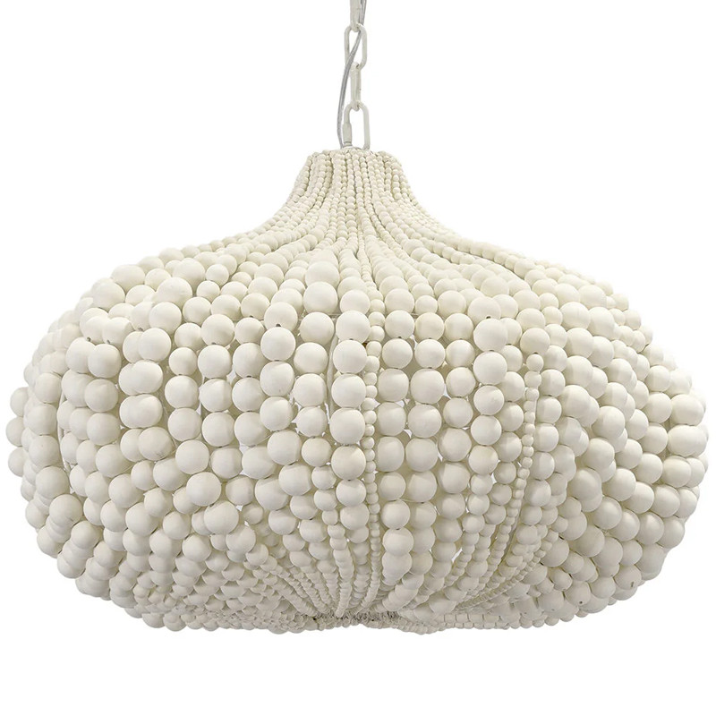 Люстра декорированная белыми деревянными бусинами White Wooden Beads Chandelier