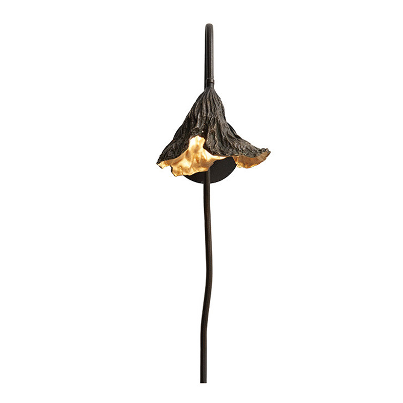 Настенный светильник Увядший Лотос Withering Lotus Lamp I