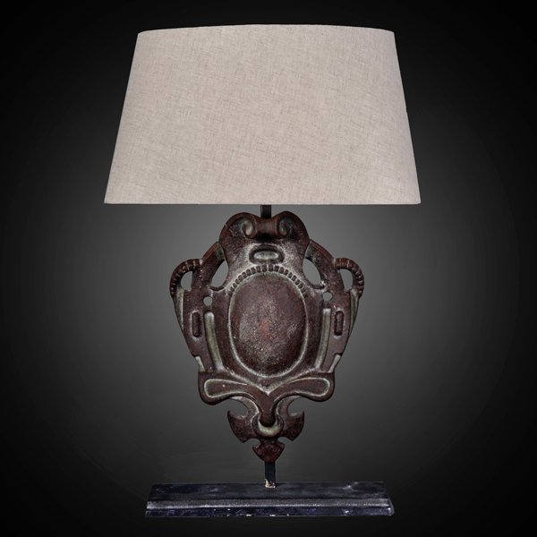 Настольная лампа Parisian Iron Shield Table Lamp