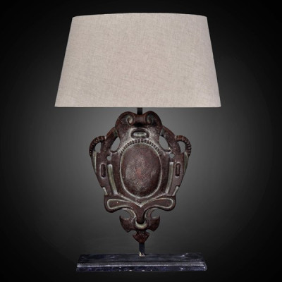 Настольная лампа Parisian Iron Shield Table Lamp