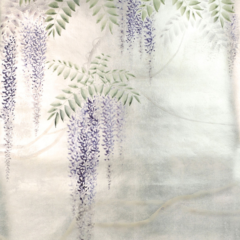 Обои в японском стиле Wisteria Lavender on White Metal gilded paper with pearlescent antiquing
