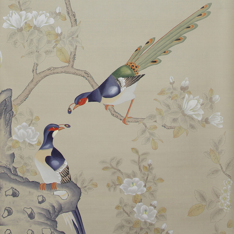 Обои ручная роспись Japanese Garden Special Colourway on Faint Gold metallic silk