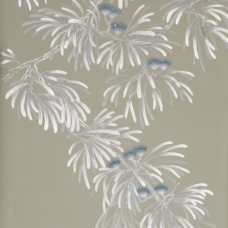 Обои ручная роспись Silk Tree Special Colourway on Pale Grey dyed silk