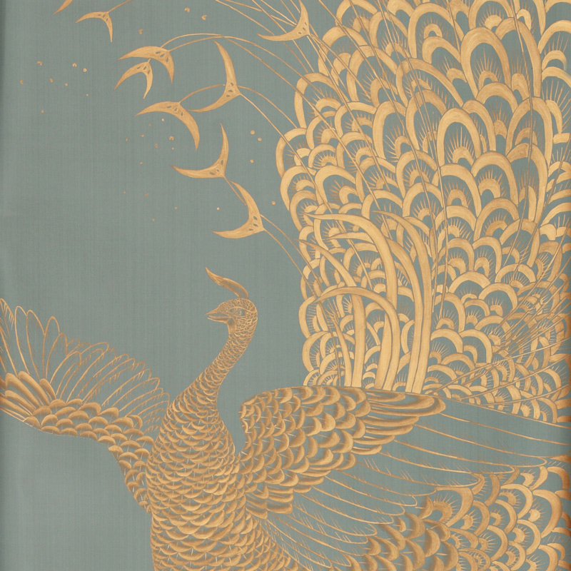 Обои ручная роспись в стиле Арт-деко Whistler Peacocks Golden colourway on Blue Grey dyed silk
