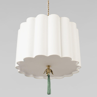 Подвесной светильник с кисточкой и рифленым плафоном из ткани Ripple Pendant