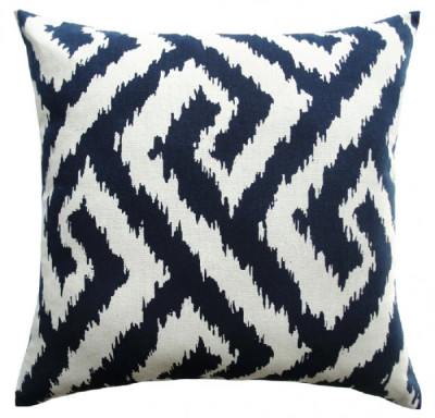 подушка black and white ornament