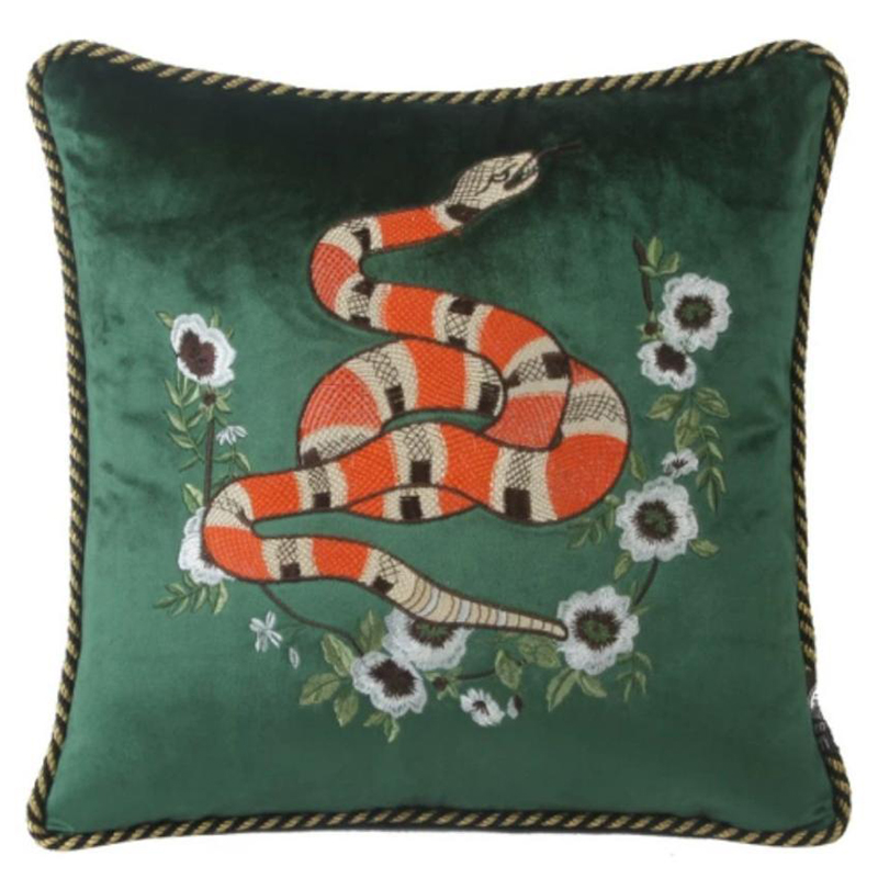 Подушка с Вышивкой Стиль Gucci IV