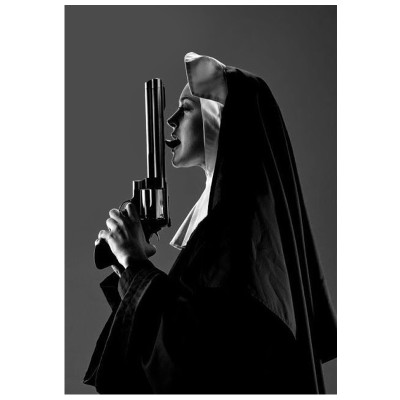 Постер Черно-Белый Nun III