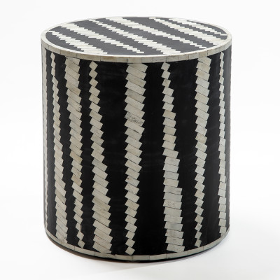 Приставной круглый столик с инкрустацией Black and White Geometry Stool