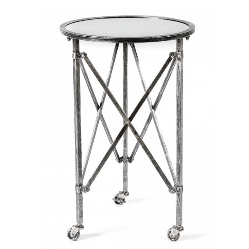 Приставной столик на колесиках