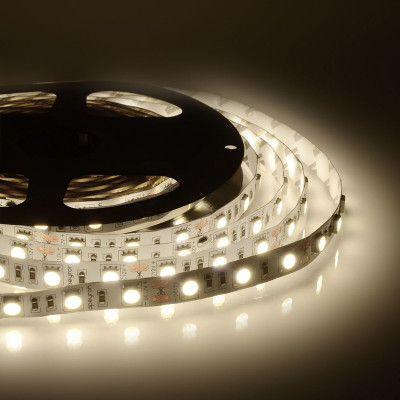 Светодиодная лента 14,4W/m 60LED/m 5050SMD дневной белый 5M