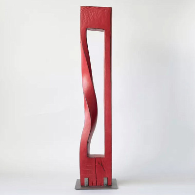 Скульптура «Красная Венера»