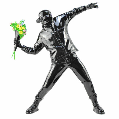Статуэтка Banksy Flower Thrower Black