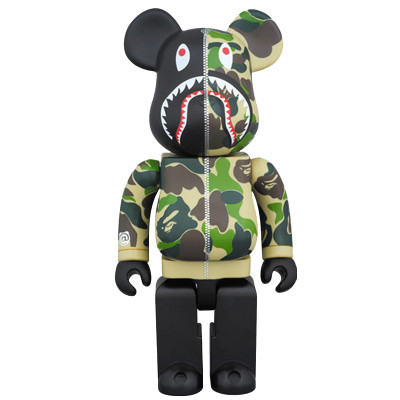 Статуэтка Bearbrick Camo Shark