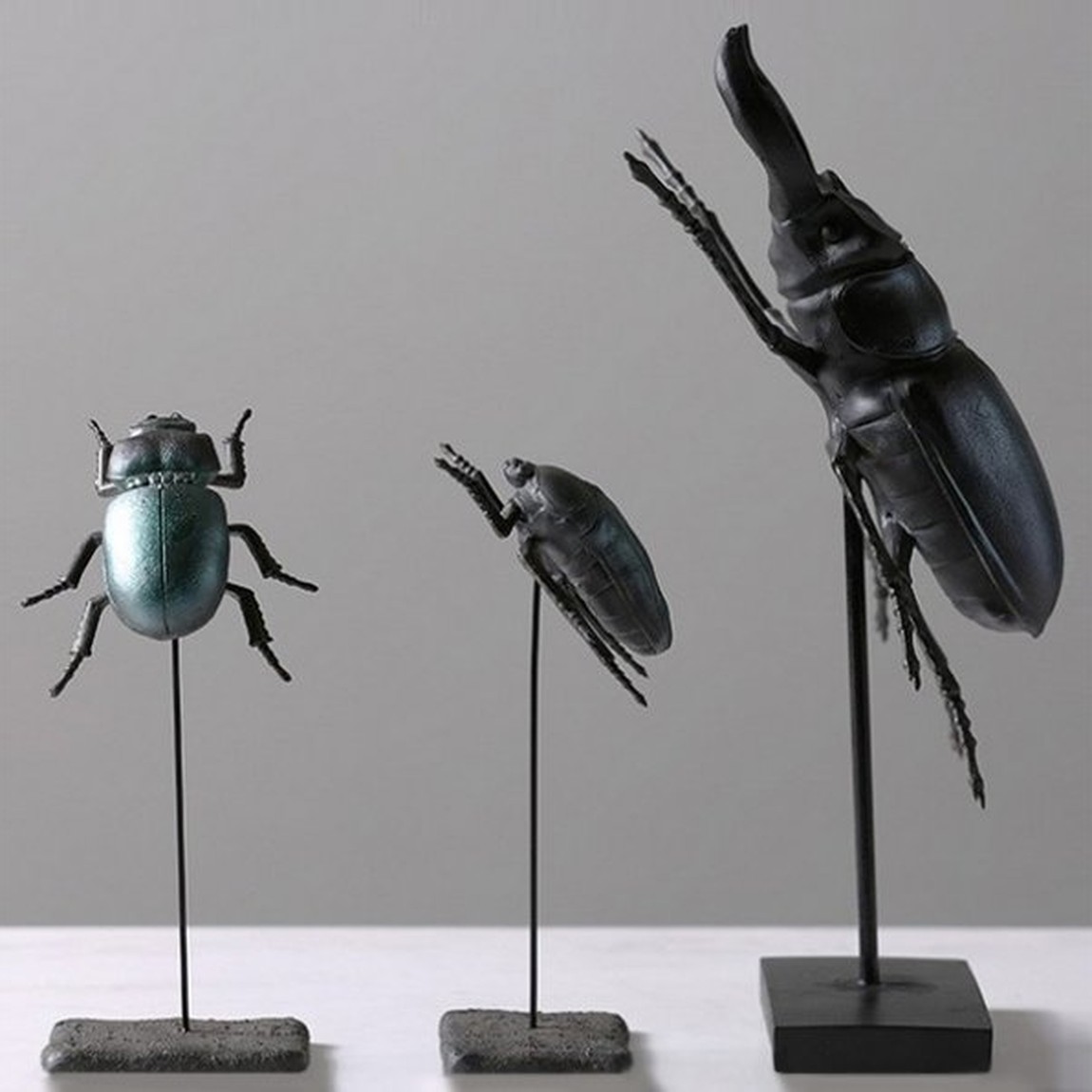 Статуэтка Beetle Family