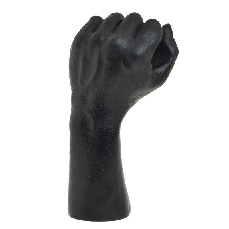 Статуэтка Black Fist