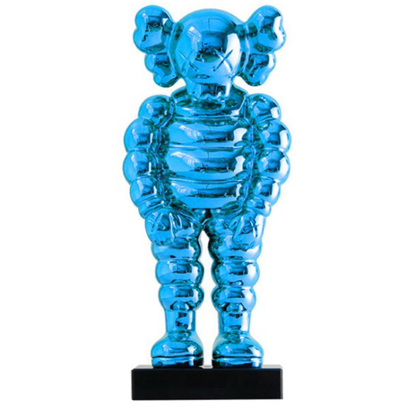 Статуэтка KAWS Bowed Down Blue on stand