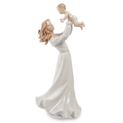 Статуэтка фарфоровая Девушка с ребенком Charming Statuette