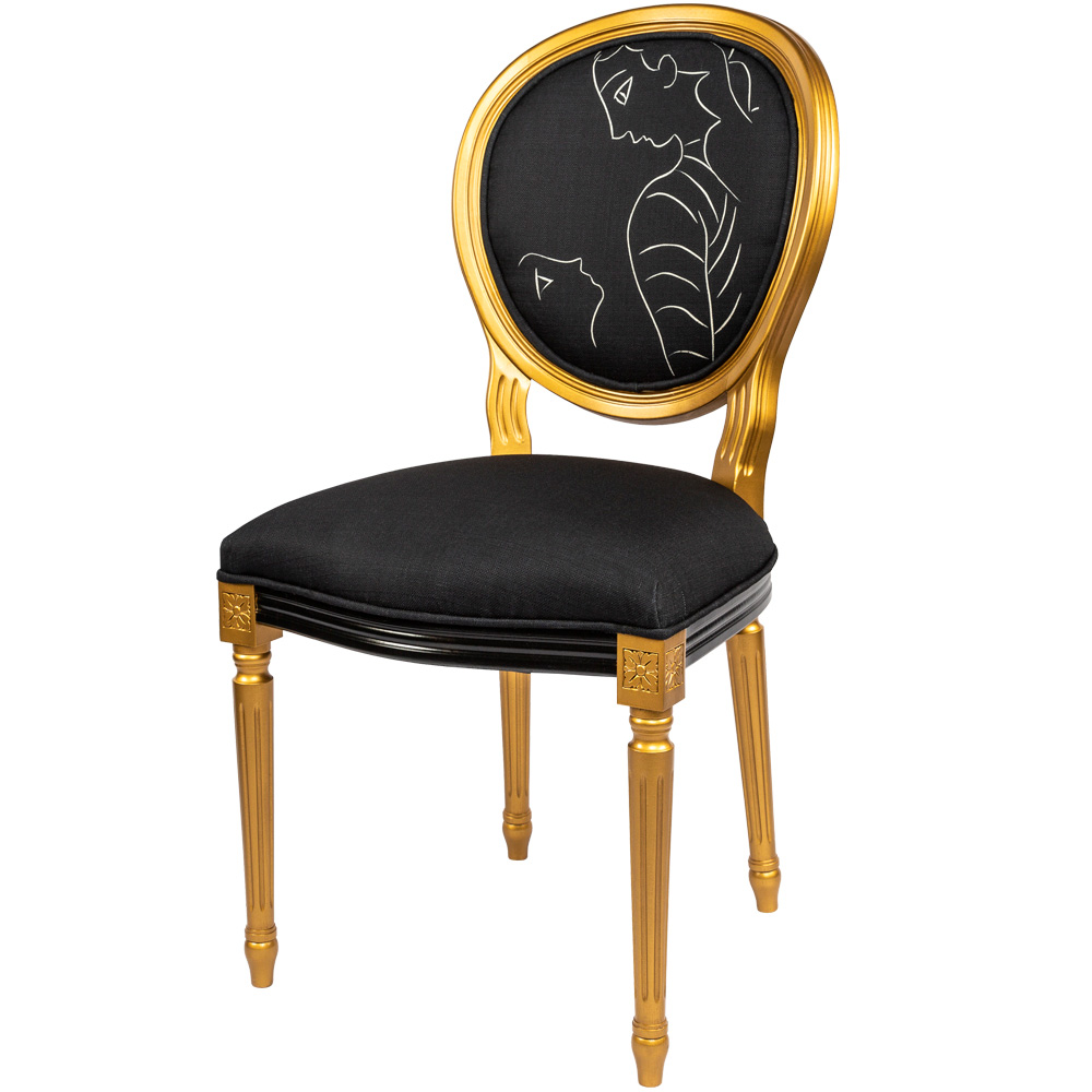 Стул White Silhouette Mother Stool