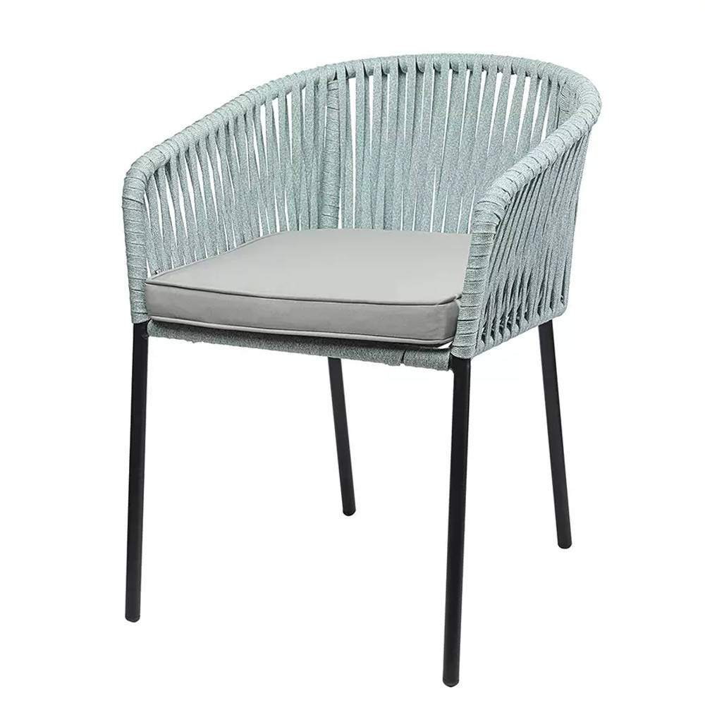 Стул с декором в виде плетеных лент на спинке и подлокотниках Semicircular Chair Decorated with Ribbons