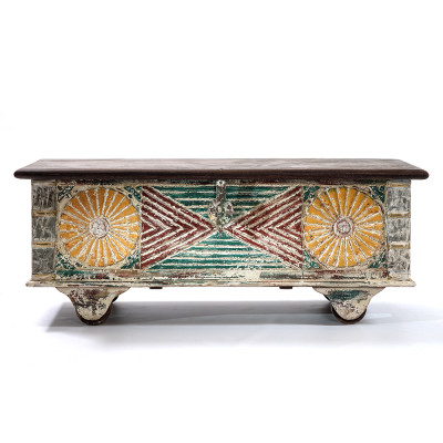 Сундук резной Advaith Carved Antique Chest