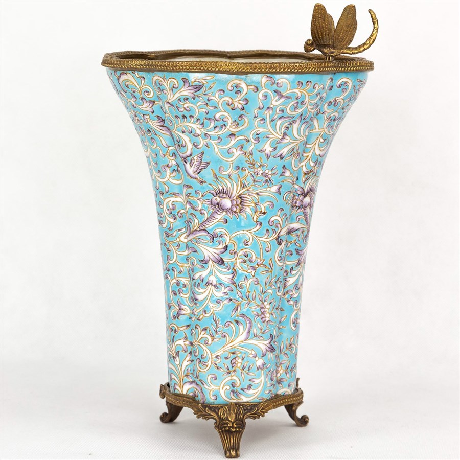 Фарфоровая ваза Blue Ornament & Dragonfly Vase