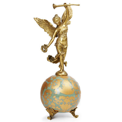 Фигурка The angel on the ball