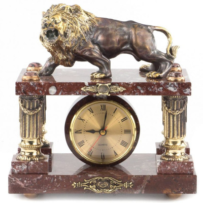Часы настольные из креноида и бронзы с декором в виде льва Lion Stone Clock