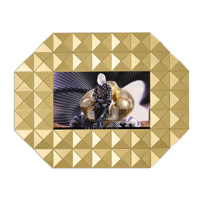 Экран Philipp Plein GOLD STUD NFT L 43 дюйма