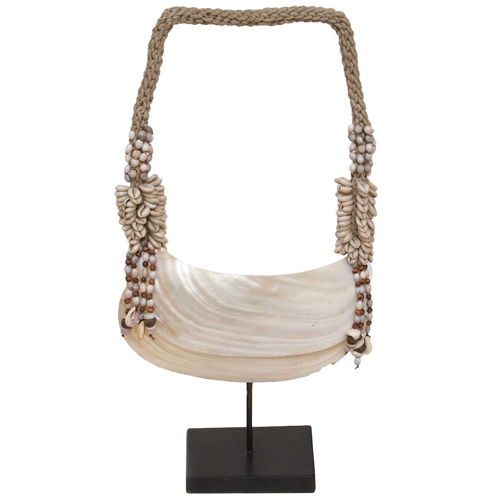 Этническое украшение пояс из ракушек на подставке Aboriginal Pearl Shell Belt