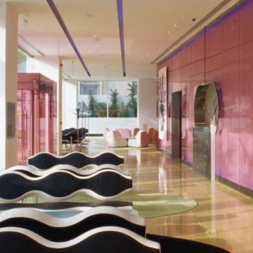 Book KarimSpace The Interior Design and Architecture of Karim Rashid