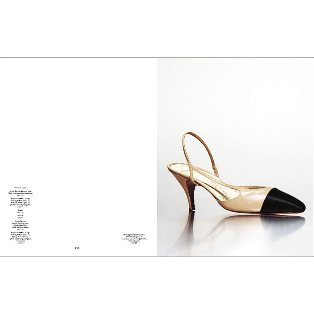 Gabrielle Chanel: Fashion Manifesto