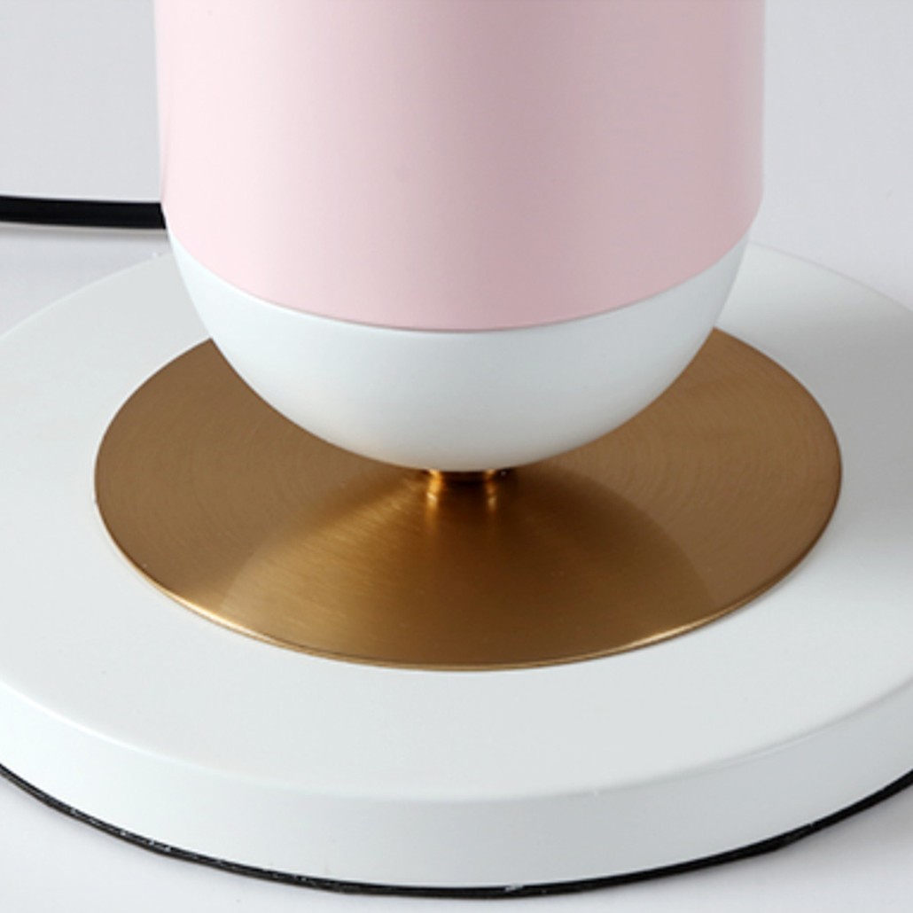 Meet Table lamp pink