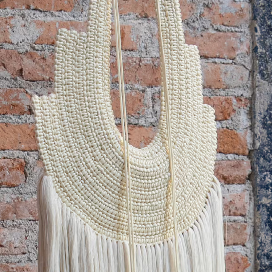 Аксессуар настенный в Эко стиле Белый wall decor White dress