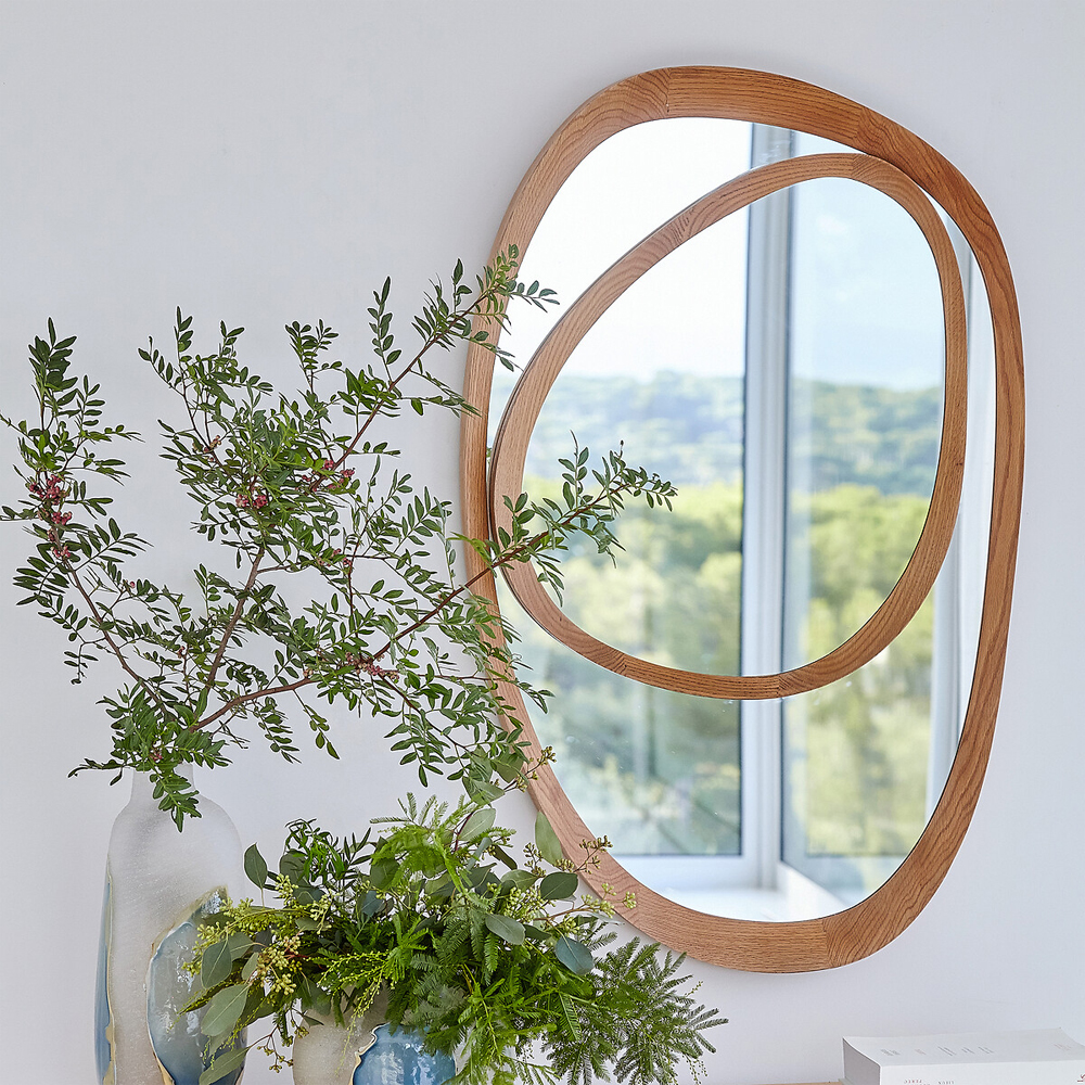 Ассиметричное зеркало в дубовой раме Infinity Symbol