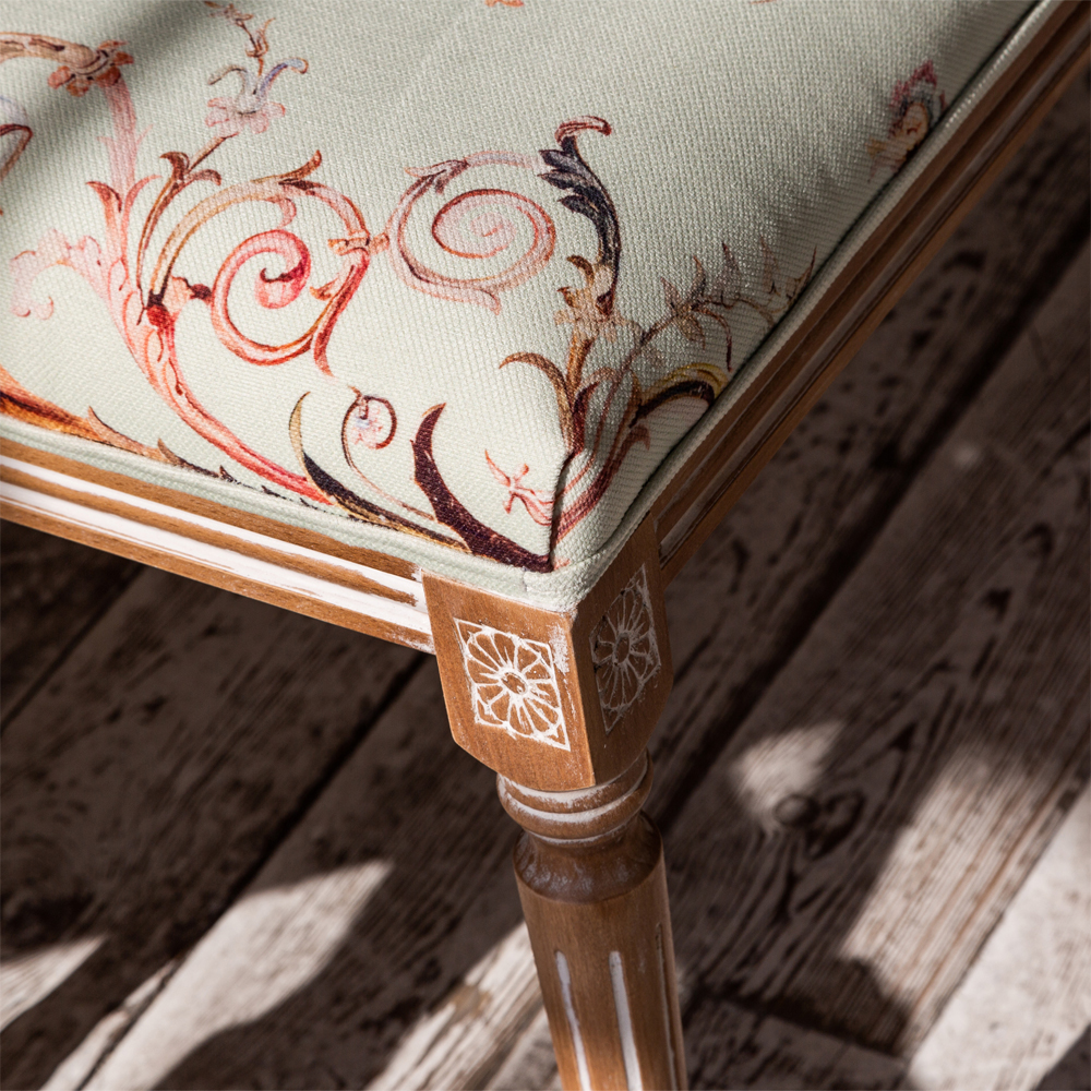 Банкетка из массива бука светло-зеленая с растительным орнаментом Raffael Angel Floral Banquette