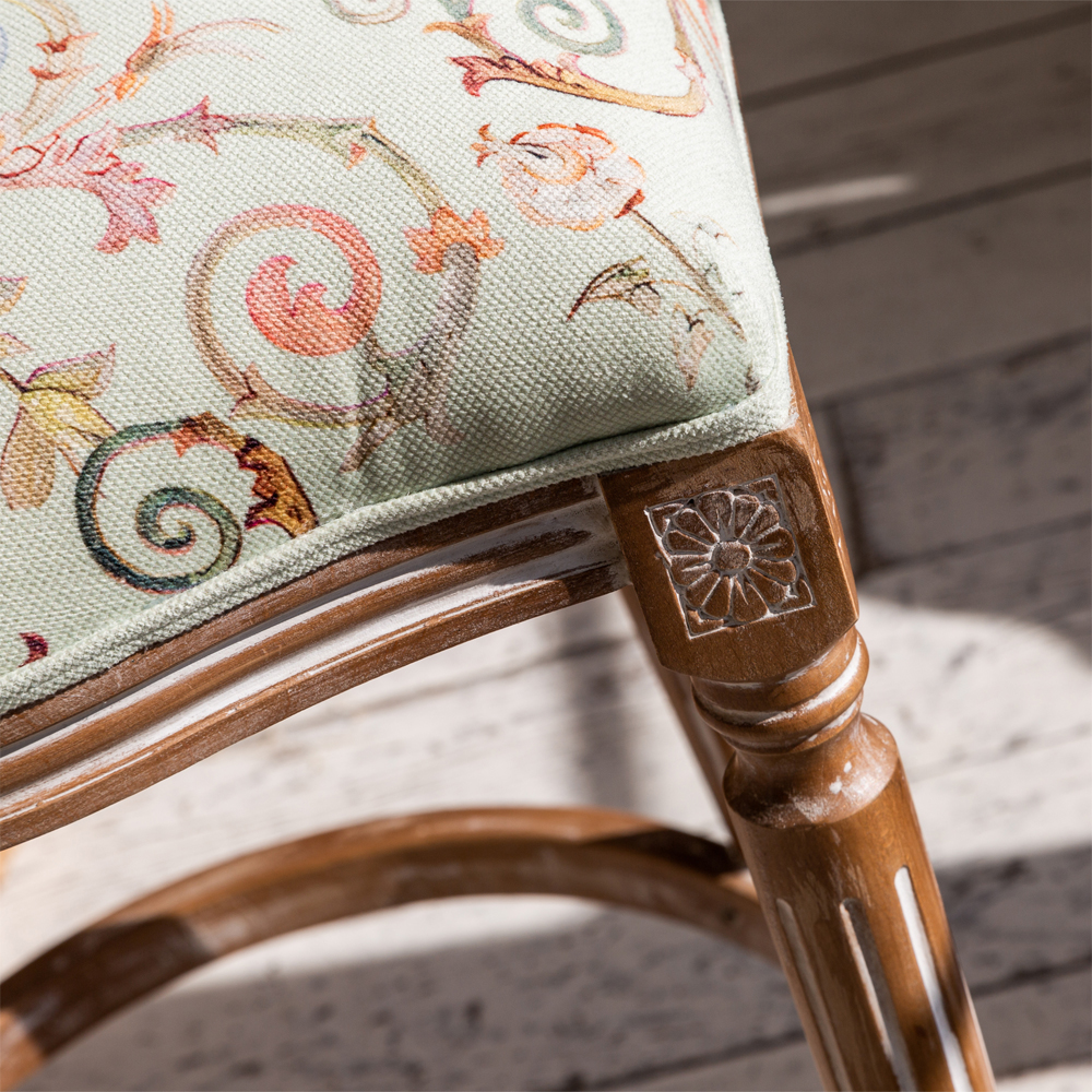 Барный стул из массива бука светло-зеленый с растительным орнаментом Raffael Angel Green Bar stool